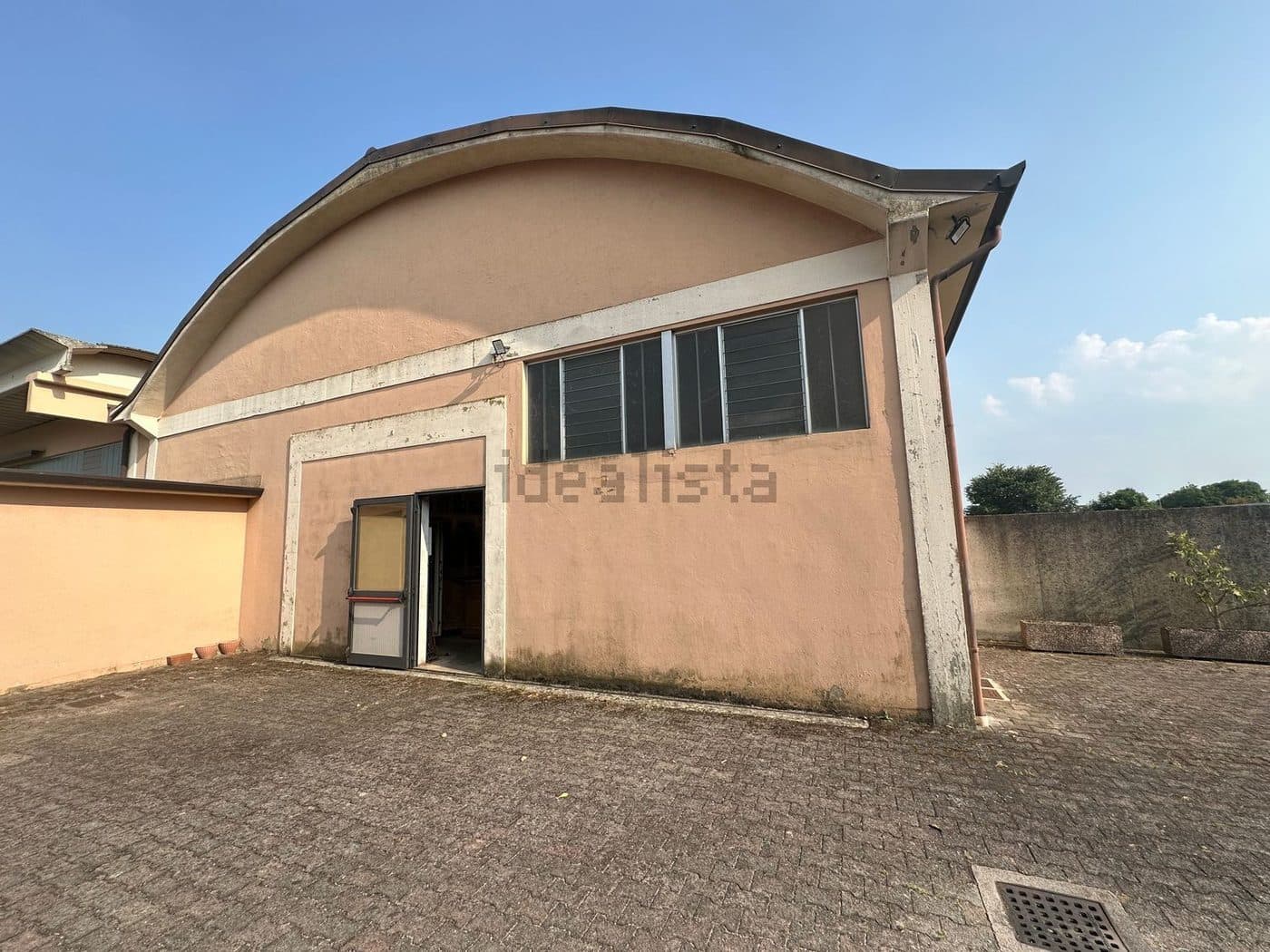 Capannone a Cassola — foto 1